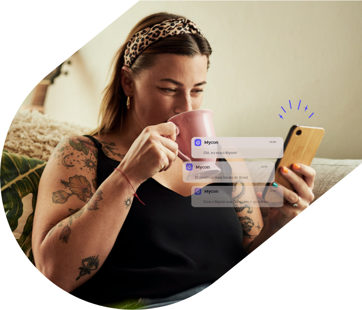 Menina tomando café